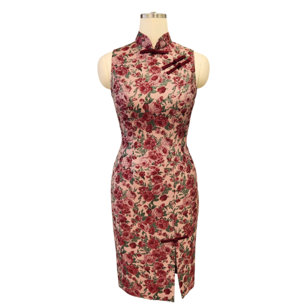 Maroon Floral Jacquard Cocktail Cheongsam with Chinese Knots